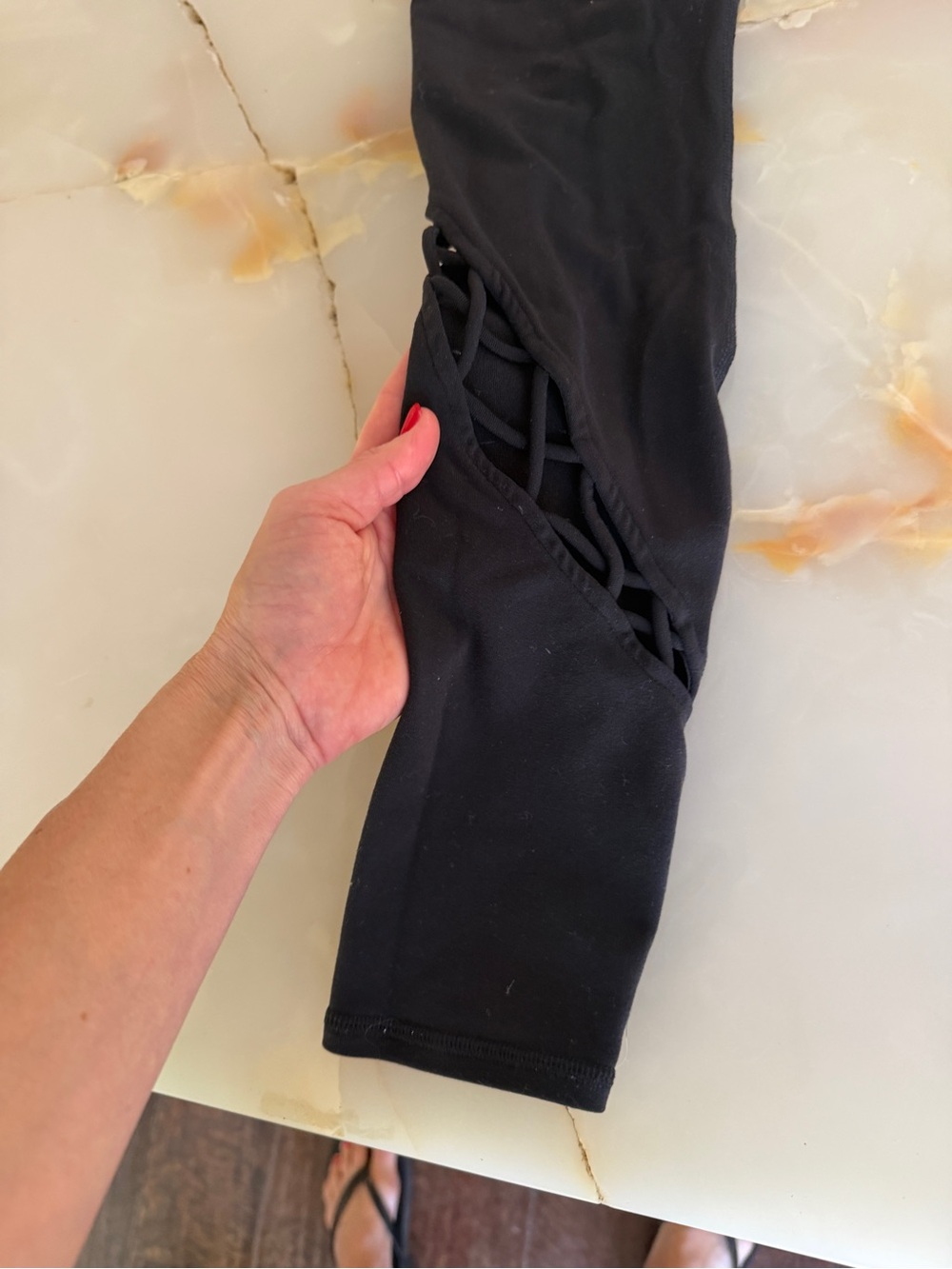 ALO Yoga Black Girls' Leggings with Lattice Side Panels - Picture 2 of 8